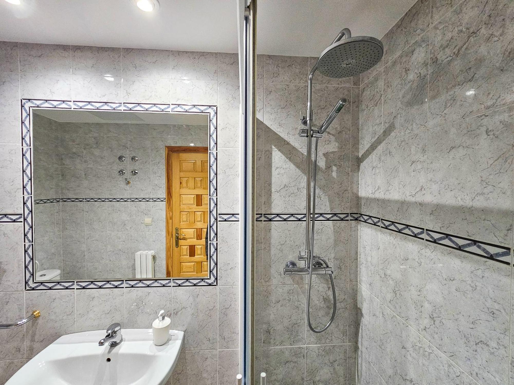 Apartamentos Gavin Biescas 3000 Екстериор снимка
